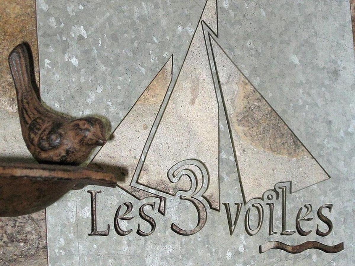Gite Les 3 Voiles Ploumilliau Eksteriør billede